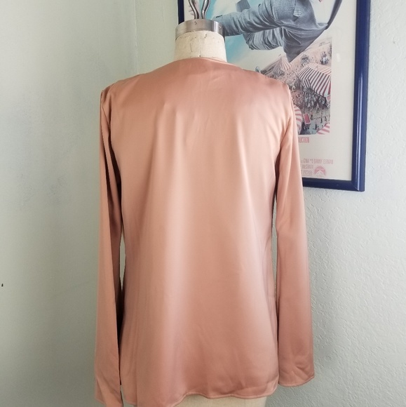 Stylestalker Peach Bell Sleeve Silky Blouse Small - Picture 5 of 8